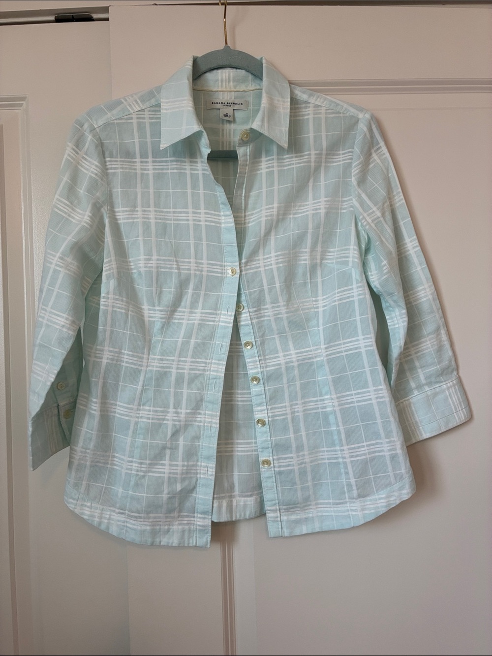 Banana Republic Plaid Button-up Shirt Light Blue/Green Size Small